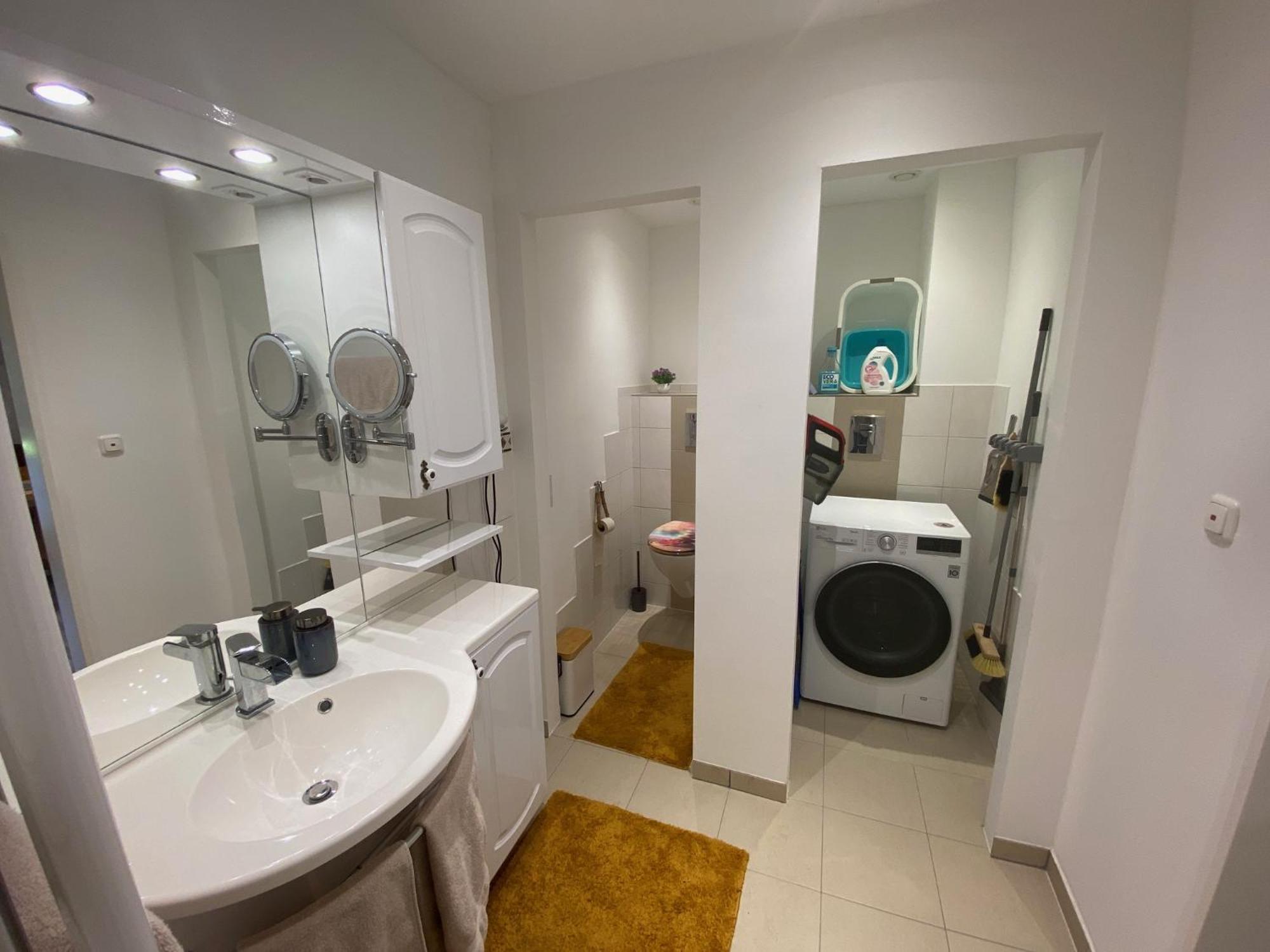 Ferienwohnung Gulfhaus, Mit Sauna Und Grossem Garten Apen エクステリア 写真